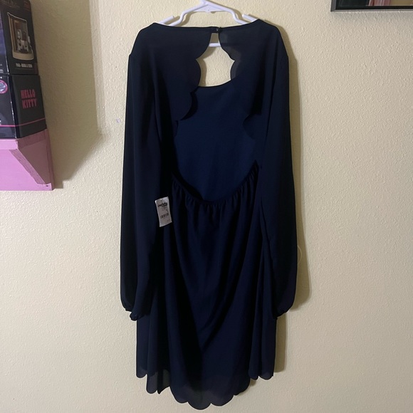 Charlotte Russe Navy Long Sleeve Dress - Picture 2 of 3